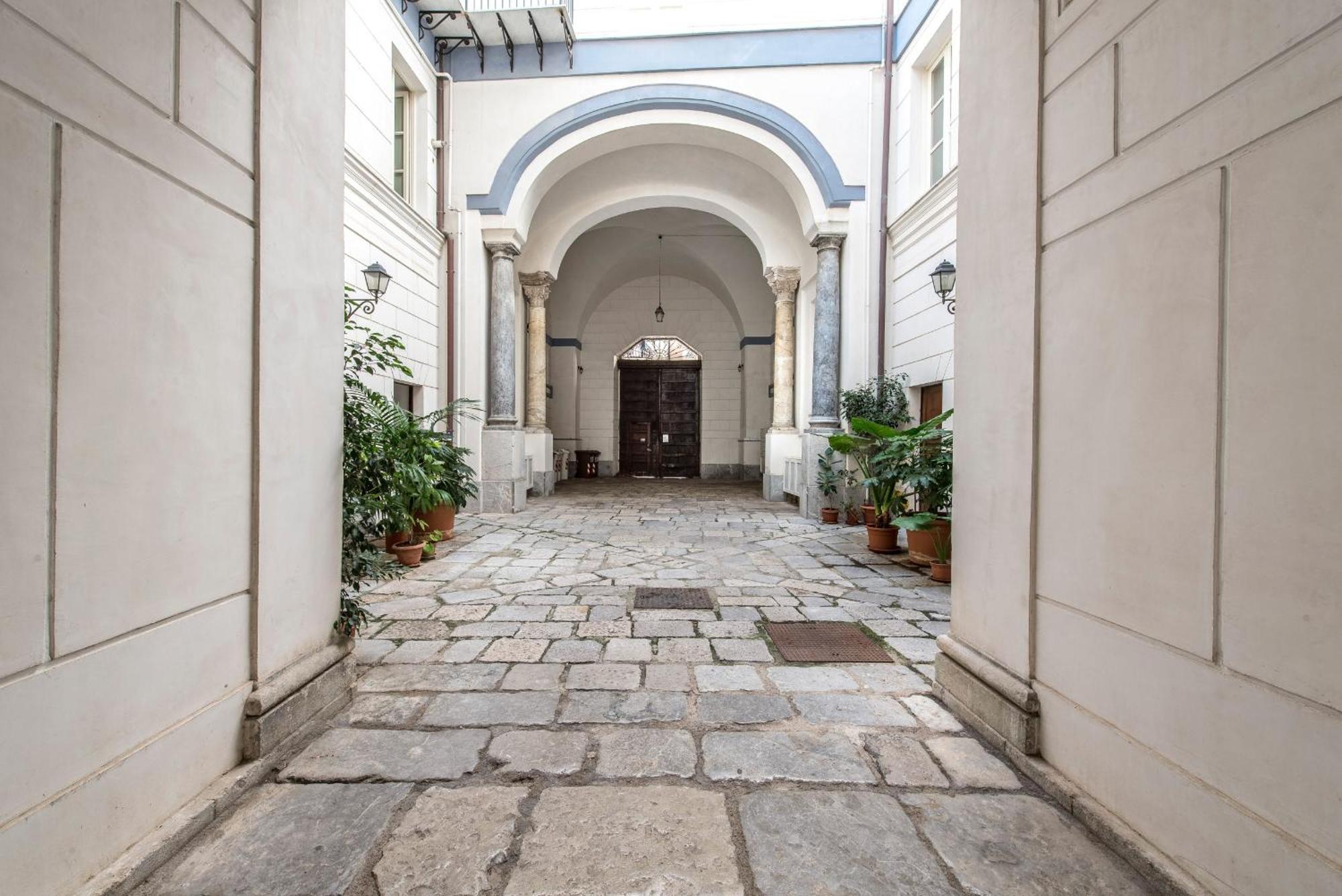 פלרמו Palazzo Castrofilippo Apartment By Wonderful Italy מראה חיצוני תמונה